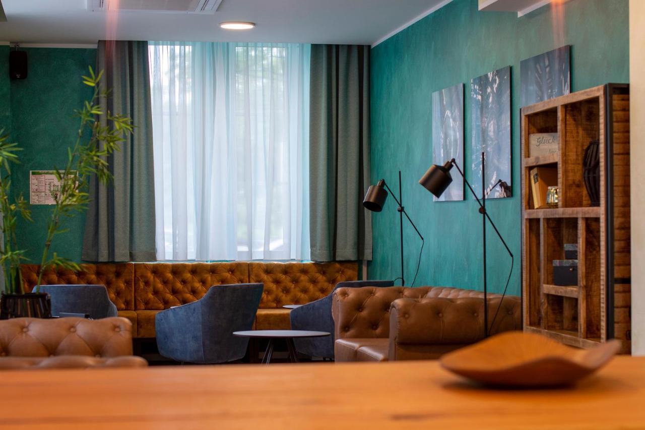 Trip Inn Hotel & Suites إسن المظهر الخارجي الصورة